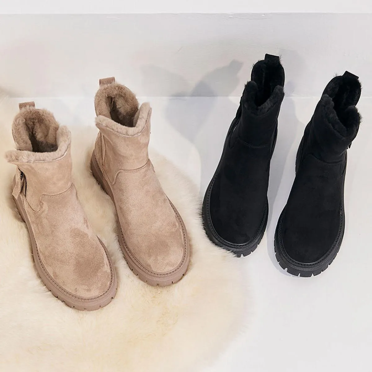 Stivali da neve Donna Inverno 2023 Nuovo Plus Scarpe da donna in velluto Stivali caldi Scarpe di cotone spesso Stivali pelosi da