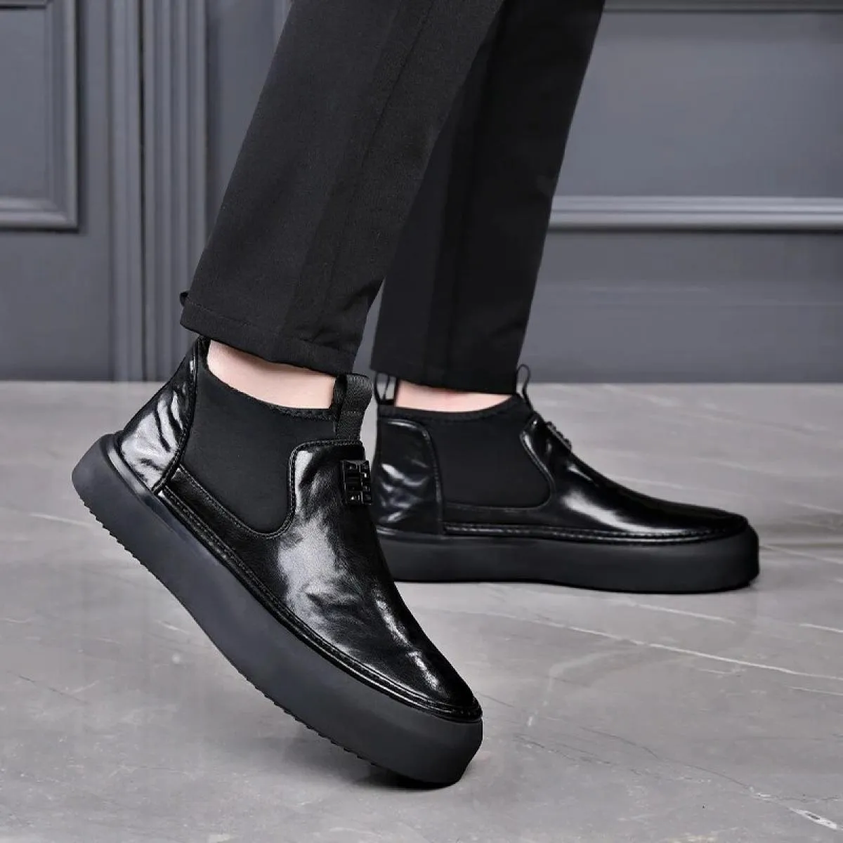 Stivali Martin da uomo in vera pelle con aumento in peluche Scarpe basse da lavoro in morbida pelle con suola morbida Chelsea co