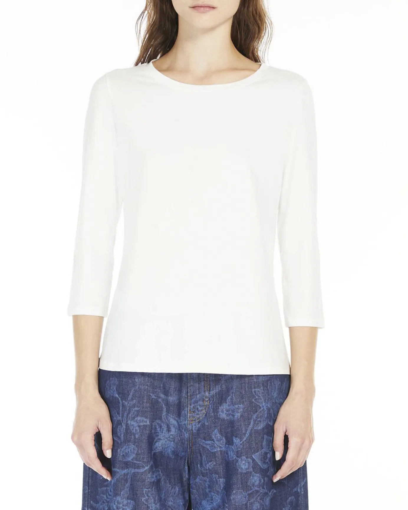 T-shirt bianca in jersey di cotone stretch con maniche a tre quarti