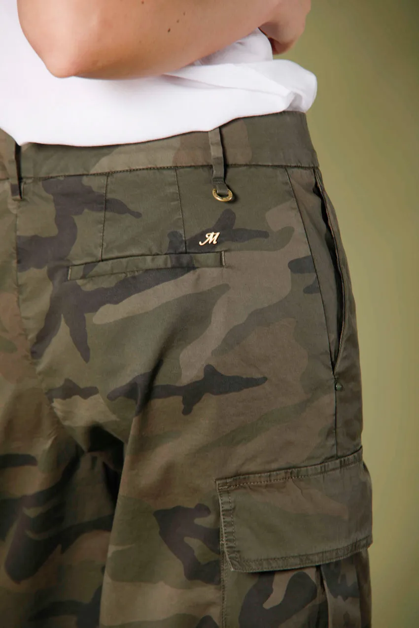 Victoria bermuda cargo femme en twill avec motif camouflage régulier