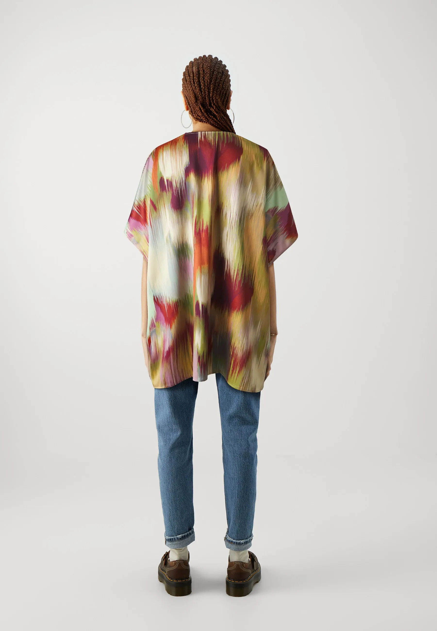 VIKELLY KIMONO - Mantella